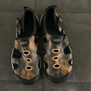 NWOT Keen Washable Walking Sandals